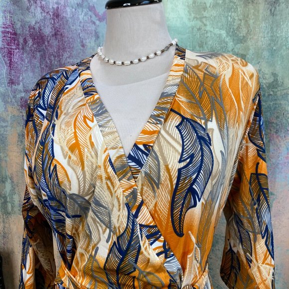 NWOT๐ Haoohu Retro Style Feather Print Dress - Picture 4 of 16